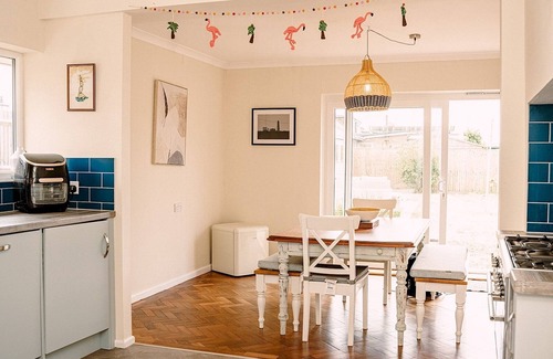 Lydd-on-Sea House | Pass the Keys | Dungeness Drift - By the Beach!
