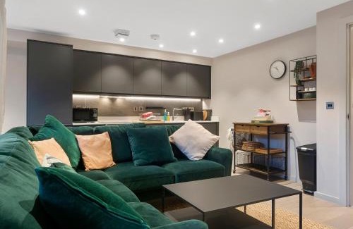 Backbarrow Apartment | Pass the Keys Exceptional 3 Bedroom River View Apartment