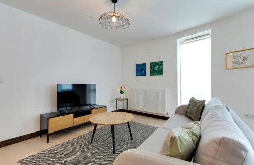 Cambridge Apartment | Pass the Keys Flat 204 Station Square · Ultra Modern Flat next to Cambridge Station