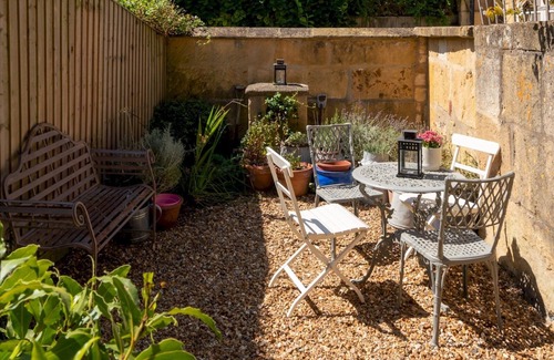 Chipping Campden House | Pass the Keys | Stunning 17th century 3 bedroom cottage