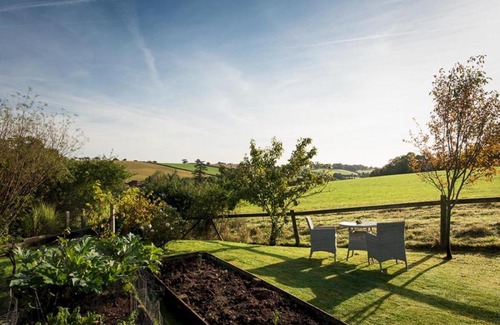 Exeter House | Pass The Keys Historic 3 bed village home with stunning views