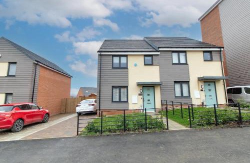 Newcastle-upon-Tyne House | Pass the Keys Modern comfortable House