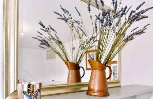 Oldwalls House | Pass the Keys | Newly Renovated Quiet, Rural 4 Bed Holiday Home