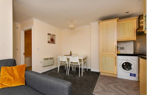 Adamsdown Apartment | Pass the Keys | Perfectly located 1 bed flat