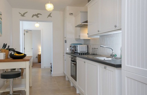 Trearddur Bay Apartment | Pass the Keys | Spectacular Sea View Apartment with free Parking