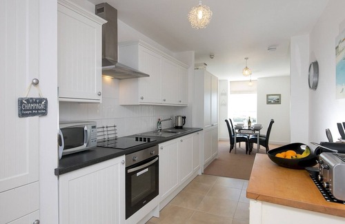 Trearddur Bay Apartment | Pass the Keys | Spectacular Sea View Apartment with free Parking