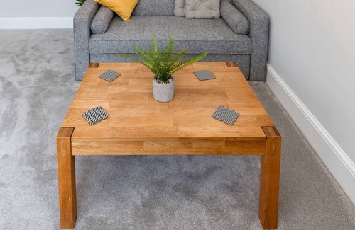 Burnham-on-Sea Apartment | Pass the Keys | Stylish 2 Bed Flat near Beach M5