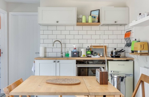 Herne Bay House | Pass the Keys | The Beach Treehouse! A Splendid Tranquil Retreat