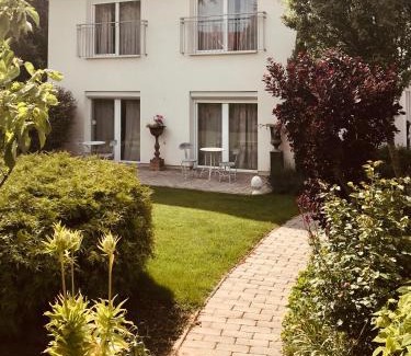 Balatonfured House | Pastel Guesthouse