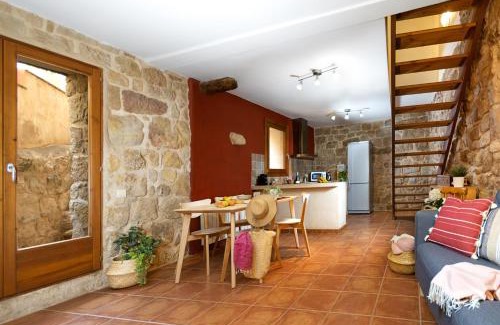 Lledo Apartment | Patio con barbacoa - Casa de las Letras