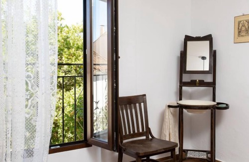 Niguelas House | Patio de las Granadas by Interhome