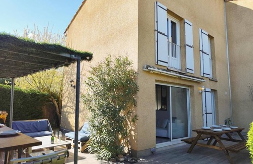 Portet-sur-Garonne House | "PATIO GARONNE" 3 bedroom house, sleeps 6, air-conditioned, large terrace