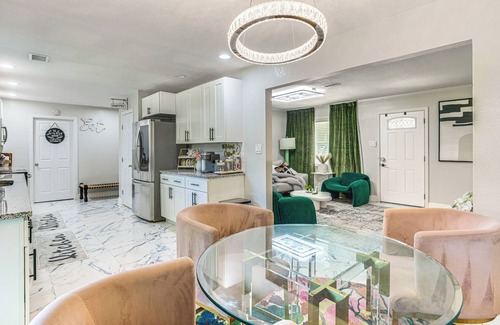 West Arlington House | Patio, Grill + Gym! Home 3 Mi to Lake Arlington