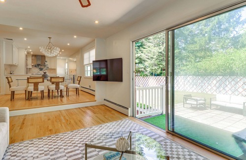 Pompton Lakes House | Patio, Large Yard: Luxe Home in Pompton Lakes!