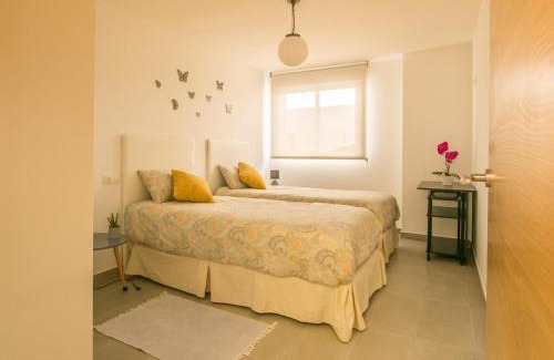 A Porqueira Apartment | Patos Beach - Garden