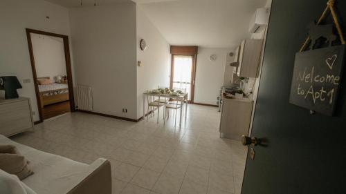 Scorze Apartment | Patrizia & Giuseppe