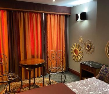 City of Westminster Hotel | PAVILION ROOMS AT NO. 26