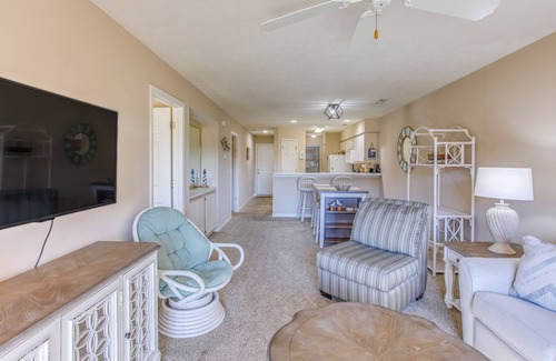 Pawleys Island Condo | Pawleys Island Condo w/Screened Porch + Golfing!