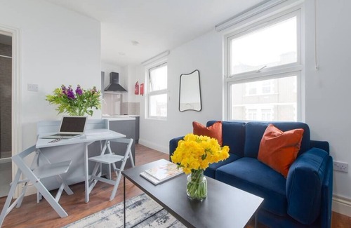 West Kensington Apartment | PBC | Studio Apartment Earl's Court 121 EC7