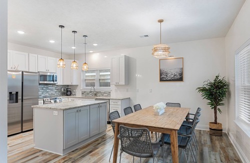 Upper Grand Lagoon House | PCB Paradise Sands Oasis - Private Pool, Game Room, Hot Tub!