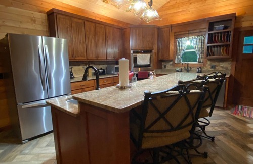 Broken Bow Cabin | Peace of Heaven - close to everything you'll want to see and do!