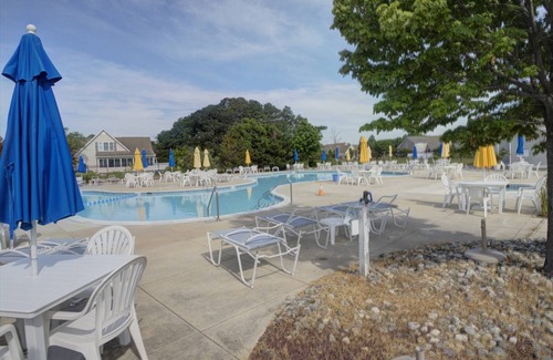 Ocean View Condo | Peaceful, 2 BD, 2 BA Condo w/Water Views, Pool and Free Activities Including Golf!