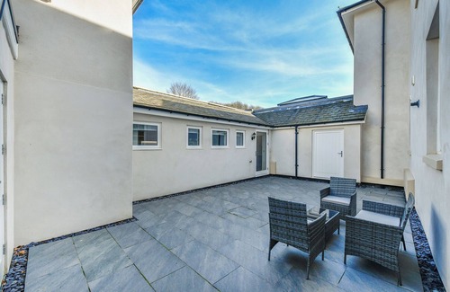 Clifton House | Peaceful 2-Bedroom House in Historic Clifton Village