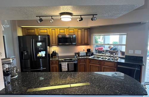 Deep Creek House | Peaceful 2-bedroom house with Pool, hot tub, and Lakeview