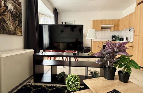 European Quarter Apartment | Peaceful 2 minutes European Parliament