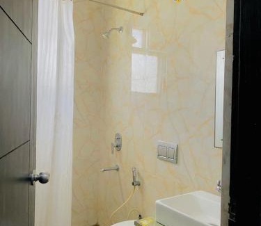 Vrindavan Villa | Peaceful 3BHK Villa near All Mandirs Vrindavan