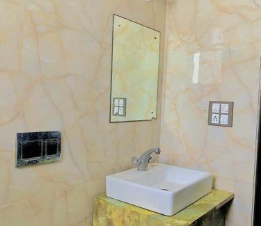Vrindavan Villa | Peaceful 3BHK Villa near All Mandirs Vrindavan