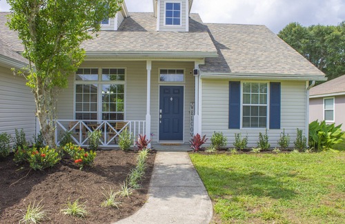Northside House | Peaceful and Quiet Family Getaway near drive-on beach