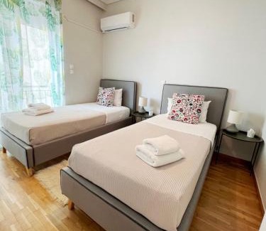 Palaio Faliro Apartment | Peaceful Apartment by Flisvos Marina by Athenian Homes