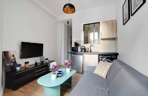 Quartier de la Maison-Blanche Apartment | Peaceful apartment with 1 room
