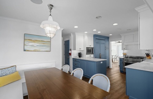 Avalon House | Peaceful Avalon Bayfront Home