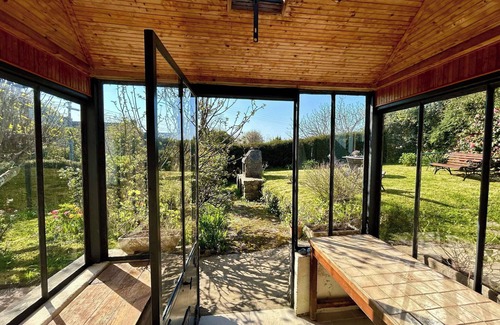 Tredrez-Locquemeau House | Peaceful Breton cottage for 4