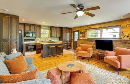 Ardmore Cabin | Peaceful Cabin at Lake Logan w/Spacious Yard!