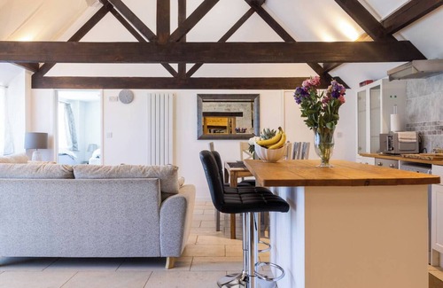 Chippenham House | Peaceful charming ancient dovecote conversion