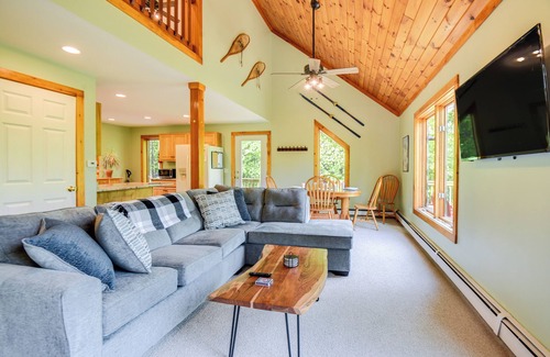 Conway House | Peaceful Conway Home w/Fire Pit & Grill