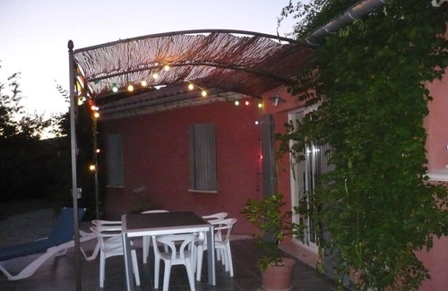 Bedoin House | Peaceful cottage at the foot of Mont Ventoux