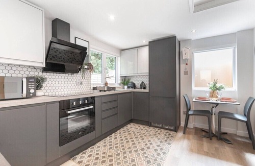 Cheltenham House | Peaceful Detached Studio