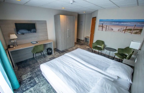 Bergen Hotel | Peaceful Getaway w/Easy Access to Stunning Dunes & Quiet Nature Trails