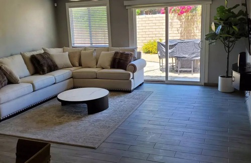 Coachella House | Peaceful Home - 7 minutes from empire polo club