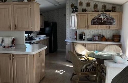 Anglers Park House | Peaceful Key Largo Trailer Home