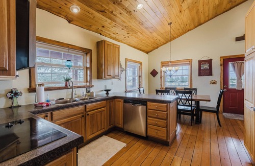 Timber Ridge Ranch House | Peaceful Mountain Home with Deck Views, Game Room, and Easy Uptown Access