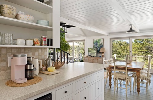 East Orleans Cottage | Peaceful Nauset Beach Sanctuary