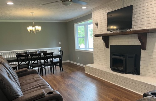 Jacksboro House | Peaceful Norris Lake retreat, yet close to the action -