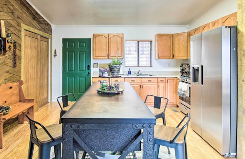 Eagar Cabin | Peaceful Nutrioso Cabin Retreat w/Mountain Views!
