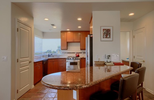 Marine Terrace House | Peaceful Paradiso in Marine Terrace