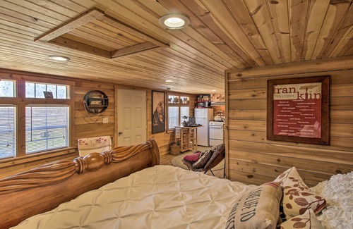 Franklin Apartment | Peaceful Pet-Friendly Franklin Cottage on 15 Acres